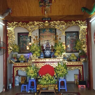 Nội thất phòng thờ