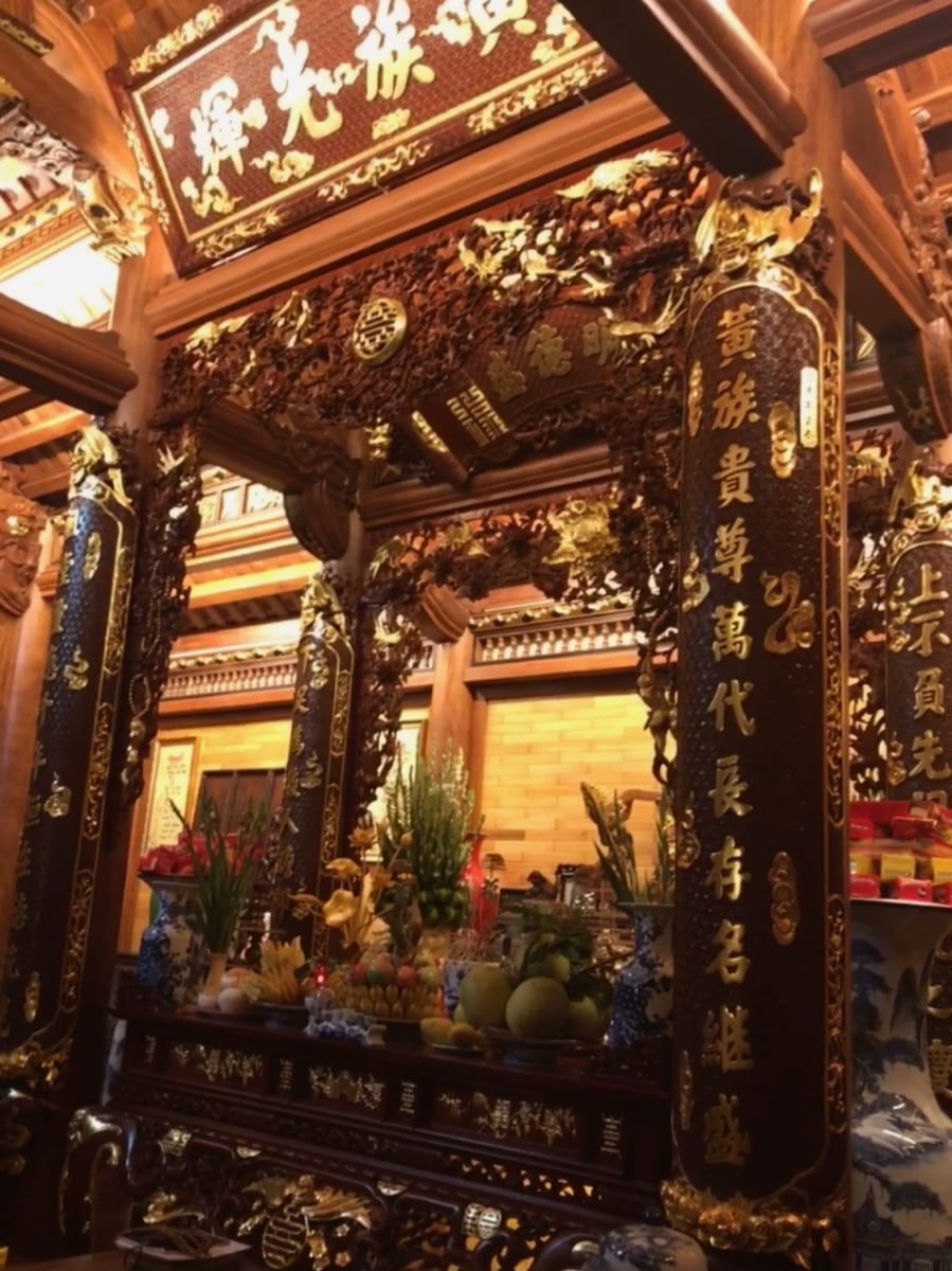 Nội Thất Nhà Thờ Truyền Thống